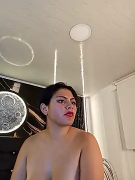 Steffany 777 online show from May 17, 2026, 1:00 pm