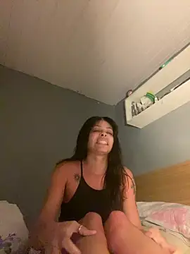 Anna Brucy online show from July 17, 2026, 9:23 pm