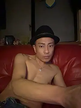 Snapshot of takashi1113 chatting on May 14, 2026, 1:13 am takashi1113 online show from May 14, 2026, 1:13 am