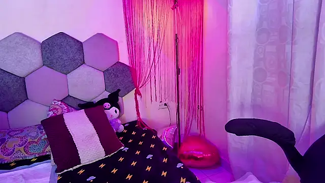 Snapshot of exotic_mann chatting on May 15, 2026, 6:28 pm exotic mann online show from May 15, 2026, 6:28 pm