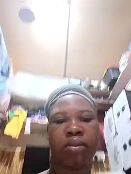 Snapshot of Kettyberry chatting on May 12, 2026, 5:15 am Kettyberry online show from May 12, 2026, 5:15 am