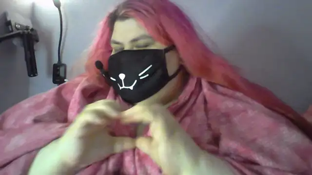 Lady KitsuneBIG online show from May 11, 2026, 5:54 pm