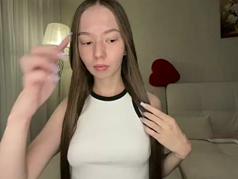 Snapshot of mystarAlice chatting on June 17, 2026, 6:29 pm mystarAlice online show from June 17, 2026, 6:29 pm