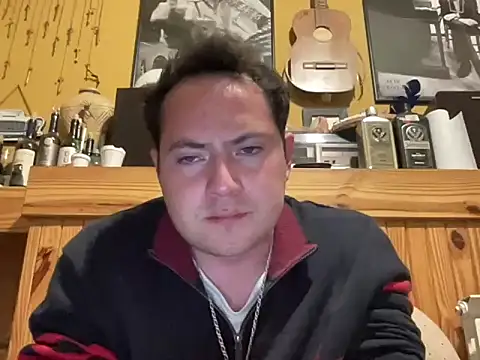 alecsgzz online show from May 10, 2026, 1:20 am