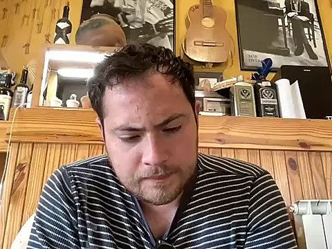 alecsgzz online show from May 6, 2026, 5:17 pm