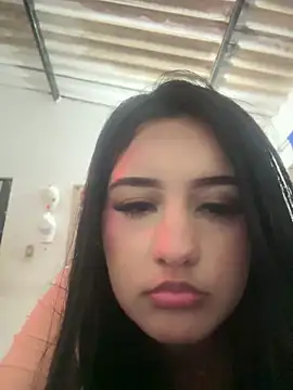 SCARLETVELVET  online show from June 13, 2026, 3:04 am