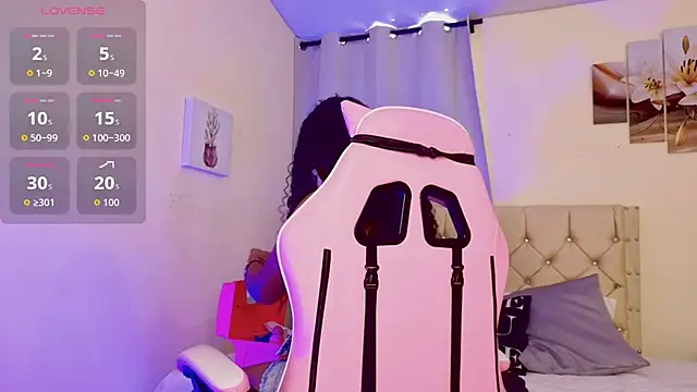 Snapshot of scaryfire chatting on June 12, 2026, 7:22 pm scaryfire online show from June 12, 2026, 7:22 pm