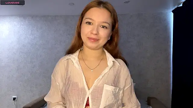 Snapshot of SofiaClarky chatting on June 7, 2026, 6:18 am SofiaClarky online show from June 7, 2026, 6:18 am