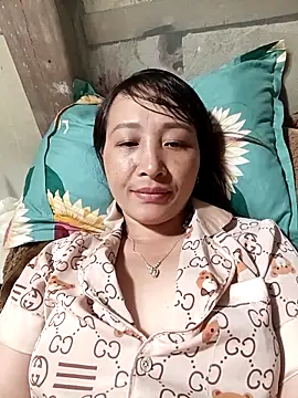 Snapshot of ABCKUTE20 chatting on May 15, 2026, 3:37 am ABCKUTE20 online show from May 15, 2026, 3:37 am