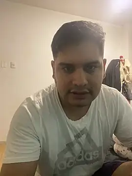 Snapshot of MenSexPeru chatting on May 4, 2026, 5:33 am MenSexPeru online show from May 4, 2026, 5:33 am