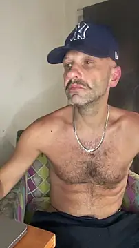 Snapshot of french_solo_X chatting on May 21, 2026, 7:39 am french solo X online show from May 21, 2026, 7:39 am