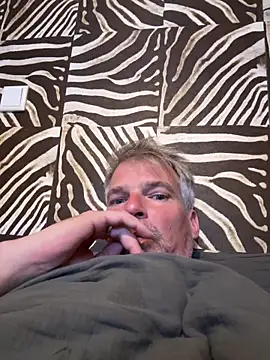 Snapshot of Thor-82 chatting on May 11, 2026, 7:22 pm Thor-82 online show from May 11, 2026, 7:22 pm