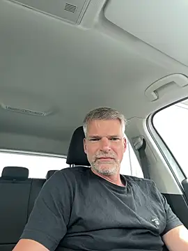 Snapshot of Thor-82 chatting on June 3, 2026, 12:28 pm Thor-82 online show from June 3, 2026, 12:28 pm
