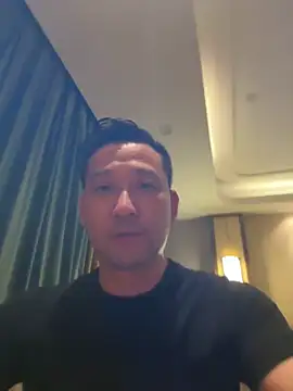 Snapshot of semir-xin chatting on May 13, 2026, 5:42 pm semir-xin online show from May 13, 2026, 5:42 pm