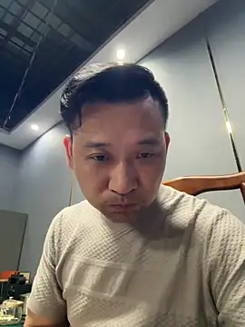 Snapshot of semir-xin chatting on May 7, 2026, 1:03 pm semir-xin online show from May 7, 2026, 1:03 pm