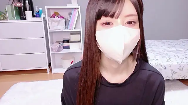 hina mochi online show from June 10, 2026, 1:12 pm