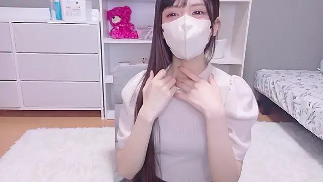 hina mochi online show from June 4, 2026, 3:06 pm