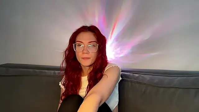 Snapshot of silvia998 chatting on May 24, 2026, 4:40 pm silvia998 online show from May 24, 2026, 4:40 pm