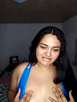 Snapshot of melisacc chatting on May 7, 2026, 4:39 am melisacc online show from May 7, 2026, 4:39 am