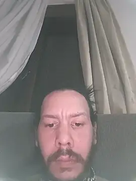 mettiu29 online show from May 10, 2026, 11:39 pm
