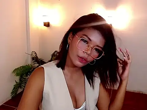 Snapshot of charlene_pretty chatting on June 16, 2026, 3:06 am charlene pretty online show from June 16, 2026, 3:06 am