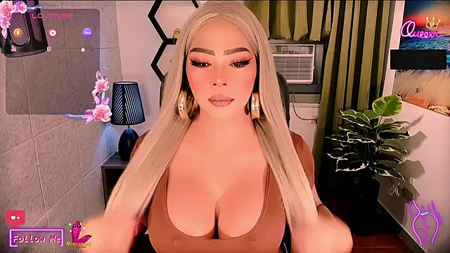 xJackieHugeSuckerx online show from June 15, 2026, 3:07 am