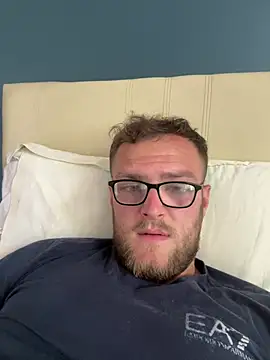 Snapshot of kaiboulton chatting on July 13, 2026, 9:41 am kaiboulton online show from July 13, 2026, 9:41 am