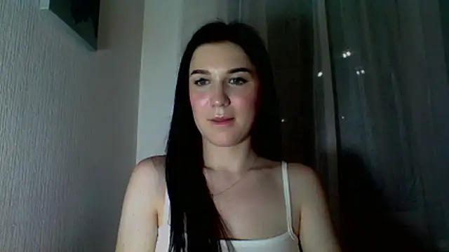Snapshot of Katiee_Foxi chatting on May 17, 2026, 10:10 pm Katiee Foxi online show from May 17, 2026, 10:10 pm