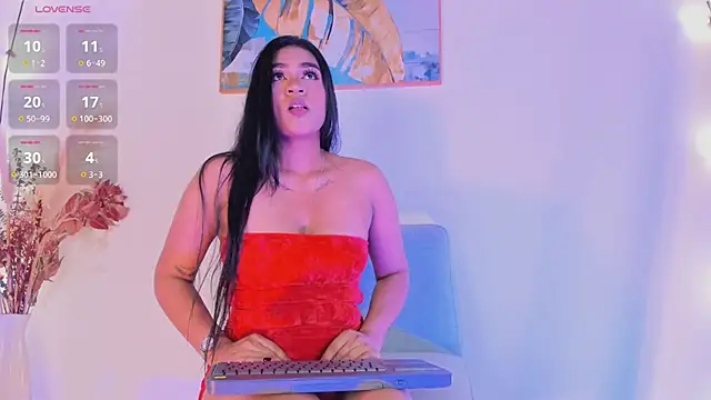 Camilarosse1 online show from May 9, 2026, 11:35 am