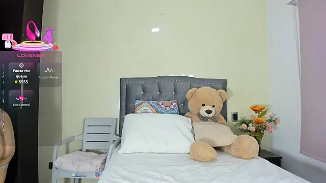 Snapshot of Shell__ chatting on May 11, 2026, 2:24 am Shell online show from May 11, 2026, 2:24 am