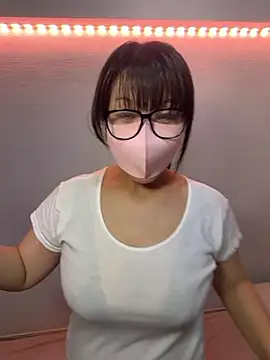 Snapshot of splash-Queen-ma chatting on June 1, 2026, 9:20 am splash-Queen-ma online show from June 1, 2026, 9:20 am