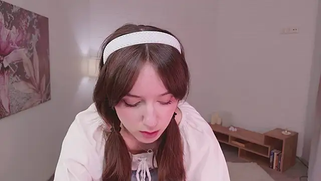 Snapshot of Kira__candy chatting on May 14, 2026, 2:14 pm Kira candy online show from May 14, 2026, 2:14 pm