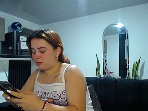 sweet bella 29 online show from May 20, 2026, 3:03 am