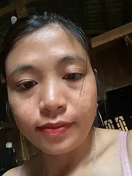 Snapshot of Tryphena chatting on May 6, 2026, 11:53 pm Tryphena online show from May 6, 2026, 11:53 pm