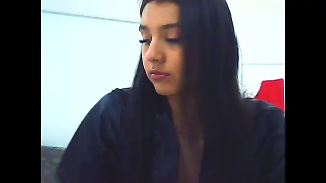 Snapshot of Kendall_Smith_Love chatting on May 7, 2026, 1:47 pm Kendall Smith Love online show from May 7, 2026, 1:47 pm