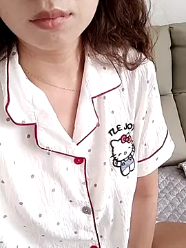 huiliu228 online show from May 25, 2026, 7:51 am