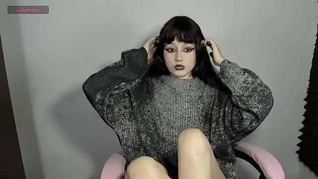 AnaisX0X0 online show from May 26, 2026, 11:03 pm
