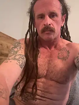 DreadlockDerek online show from May 15, 2026, 12:58 pm