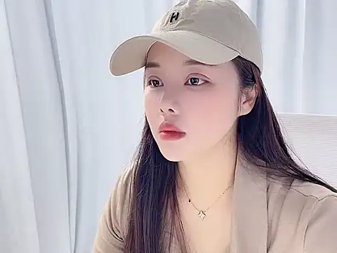 Qingqing19 online show from May 16, 2026, 2:10 am