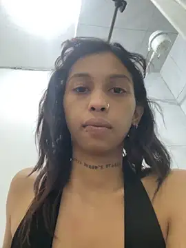 soyriri03 online show from May 10, 2026, 2:37 am