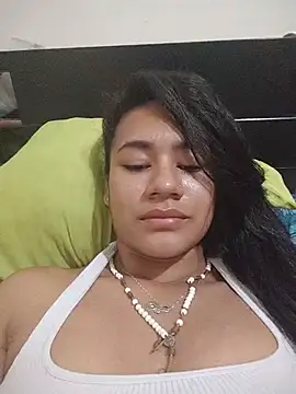 AntonellaMonroew online show from May 23, 2026, 5:23 pm