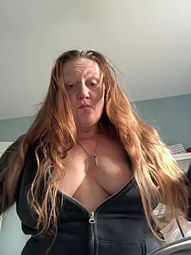 Kellilyn10 online show from May 16, 2026, 6:18 pm