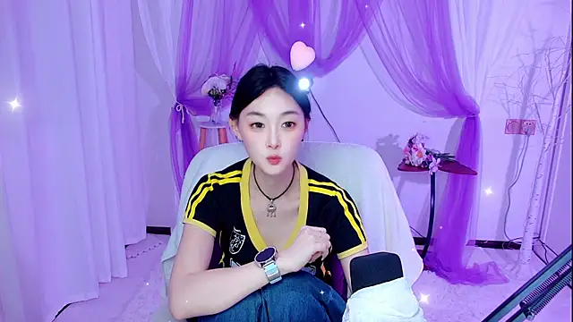 Snapshot of Tili_Lucky chatting on July 24, 2026, 1:07 pm Tili Lucky online show from July 24, 2026, 1:07 pm