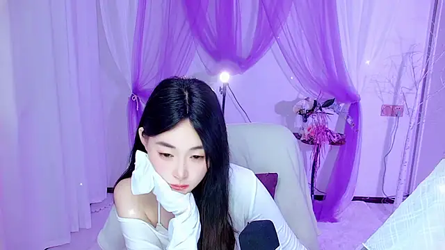 Snapshot of Tili_Lucky chatting on July 5, 2026, 1:21 am Tili Lucky online show from July 5, 2026, 1:21 am