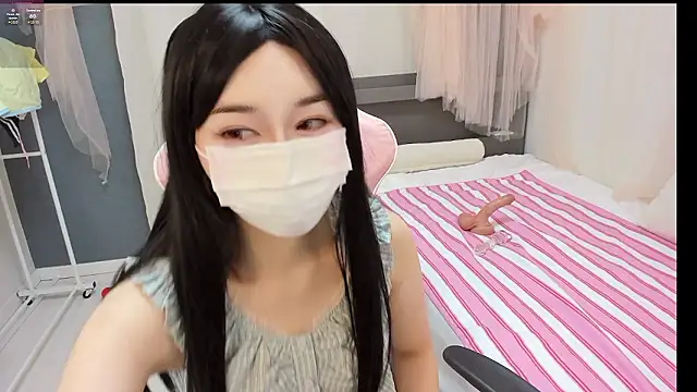Snapshot of hyorin2 chatting on July 3, 2026, 10:44 am hyorin2 online show from July 3, 2026, 10:44 am
