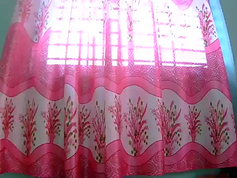 Snapshot of angelqueen19 chatting on May 11, 2026, 1:29 am angelqueen19 online show from May 11, 2026, 1:29 am
