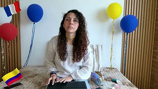 Snapshot of alissonandree chatting on July 3, 2026, 5:08 pm alissonandree online show from July 3, 2026, 5:08 pm