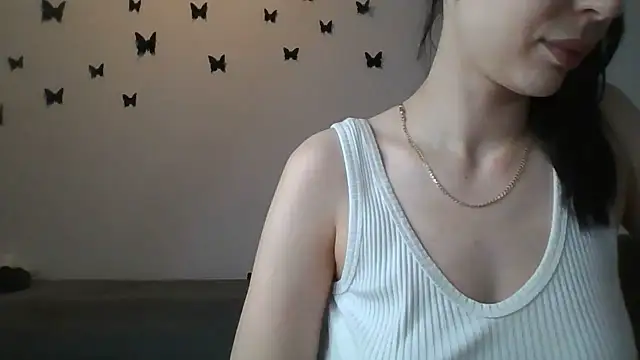 Snapshot of _MiaFlame_ chatting on June 7, 2026, 10:04 pm MiaFlame online show from June 7, 2026, 10:04 pm