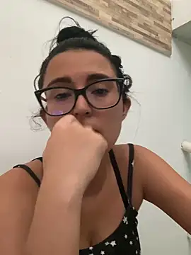 Snapshot of Zoex_0 chatting on May 12, 2026, 10:27 pm Zoex 0 online show from May 12, 2026, 10:27 pm