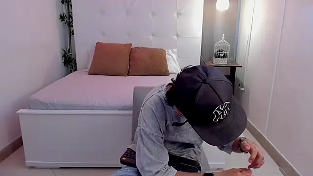 jake miller   online show from June 10, 2026, 7:26 pm